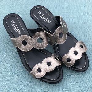 Metallic champagne Cordani wedge sandal